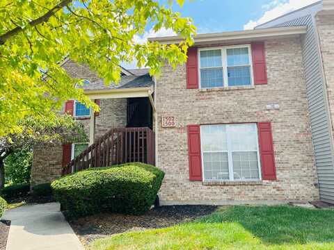 1502 Spinnaker Way, Dayton, OH 45458