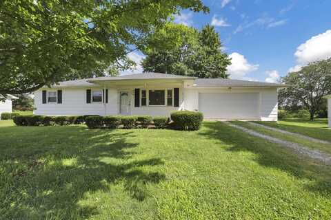2444 Lancaster Thornville Road NE, Lancaster, OH 43130