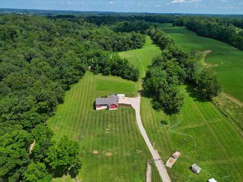 8935 Bagley Road, Mount Perry, OH 43760