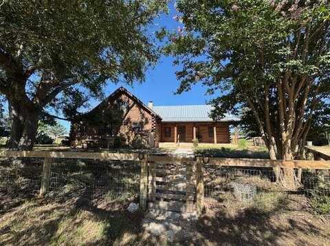 387 Schmidtzinsky Rd, Fredericksburg, TX 78624
