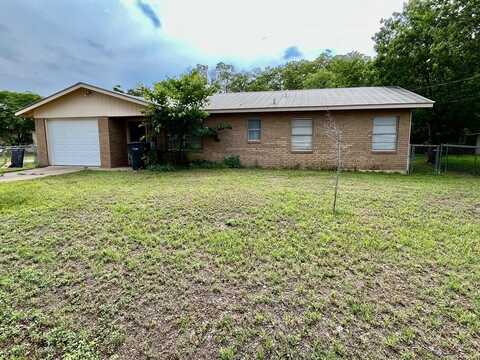 508 Pear, Fredericksburg, TX 78624