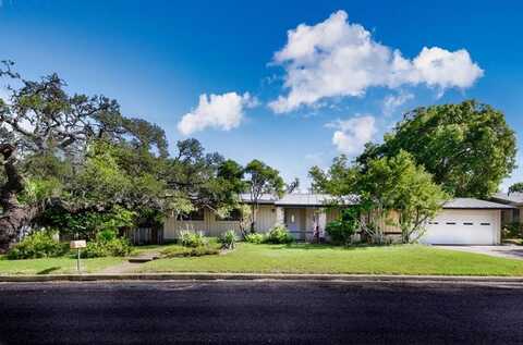 105 Hale St, Fredericksburg, TX 78624