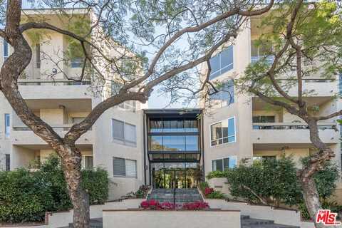 8960 Cynthia St, West Hollywood, CA 90069