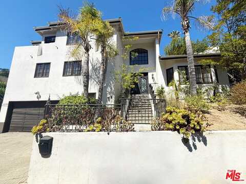 15020 Encanto Dr, Sherman Oaks, CA 91403