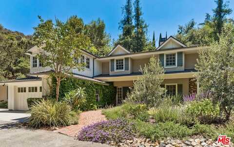 7972 Mulholland Dr, Los Angeles, CA 90046