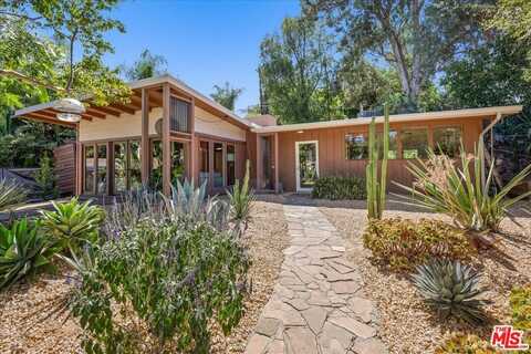 4977 Canoga Ave, Woodland Hills, CA 91364