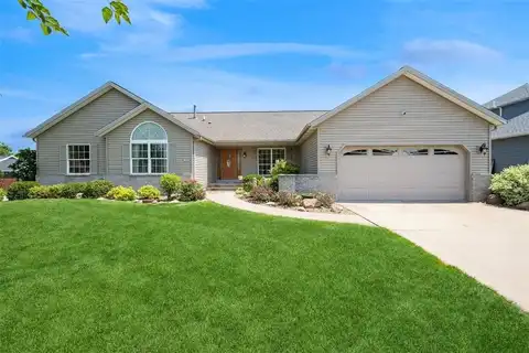 1985 39th Street, Marion, IA 52302