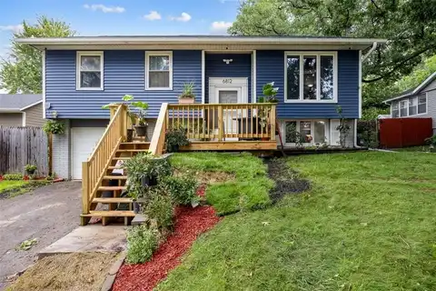 6812 Kelburn Lane NE, Cedar Rapids, IA 52402