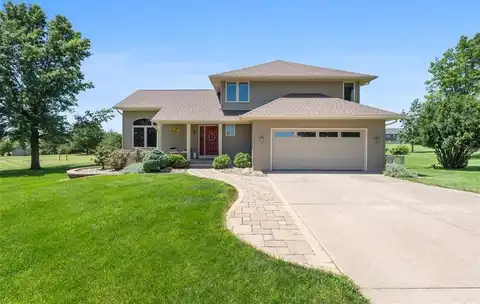 3904 Shady Oaks Drive, Marion, IA 52302