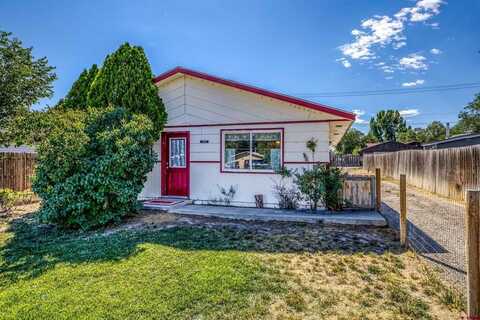 134 N 8th Street, Montrose, CO 81401