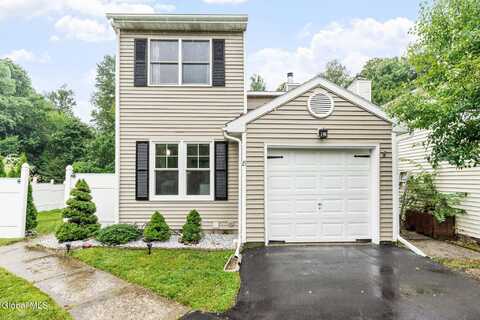 8 Cooks Court, Halfmoon, NY 12188