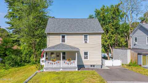 1033 Balltown Road, Niskayuna, NY 12309