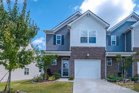 5036 Moss Pine Way, Tega Cay, SC 29708