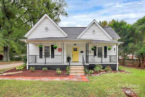 713 N Church Street, Mooresville, NC 28115