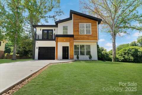 207 W Gaston Avenue, Bessemer City, NC 28016