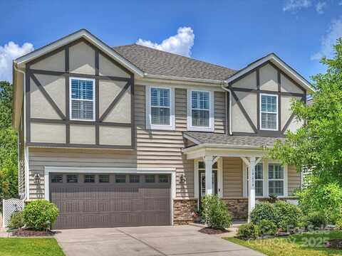 19214 Hawk Haven Lane, Charlotte, NC 28278