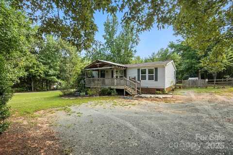 7912 Hillanby Court, Waxhaw, NC 28173