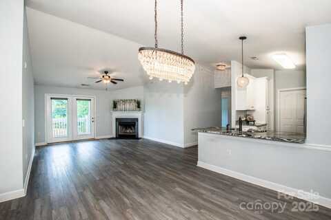17151 Doe Valley Court, Cornelius, NC 28031