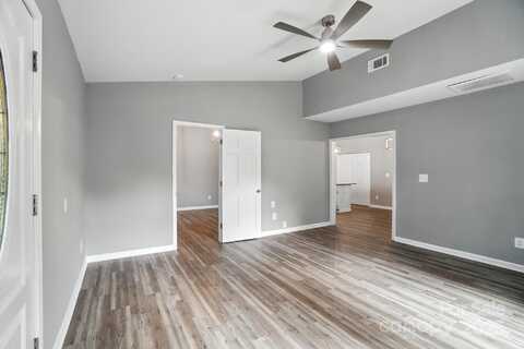 506 Lisa Carol Drive, Mooresville, NC 28115