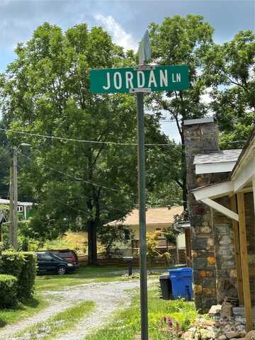 Jordan Lane, Brevard, NC 28712