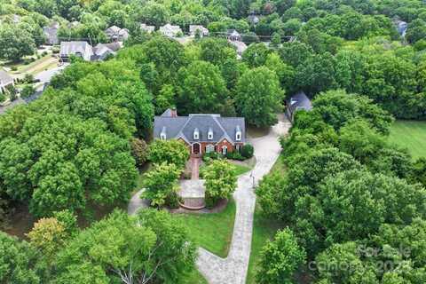 7000 Old Providence Road, Charlotte, NC 28226
