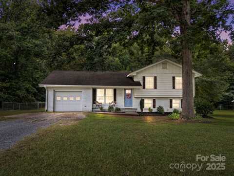 85 Happy Hollow Road, Rockwell, NC 28138