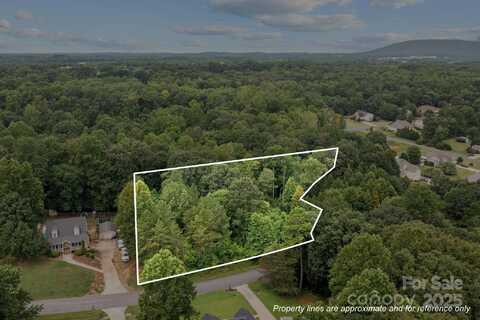 5077 Sagittarius Circle, Denver, NC 28037