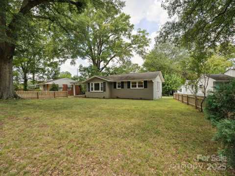 3426 Revolution Park Drive, Charlotte, NC 28217