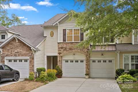 8408 Brookings Drive, Charlotte, NC 28269