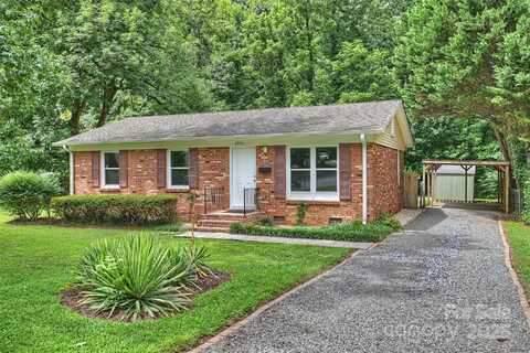 2840 Edsel Place, Charlotte, NC 28205
