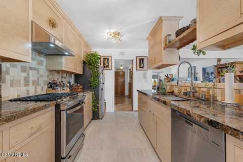 7754 Sausalito Avenue, West Hills, CA 91304