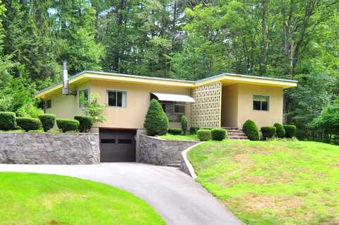 650 Norfolk Road, Torrington, CT 06790