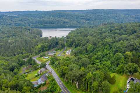 1092 Hickory Hill Road, Thomaston, CT 06787