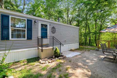 1583 Bozrah Road, Montville, CT 06370