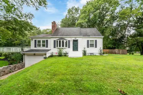 135 Elise Drive, Waterbury, CT 06708