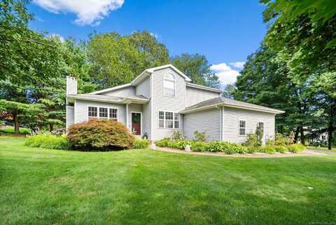 6 Aspen Rise, East Granby, CT 06026
