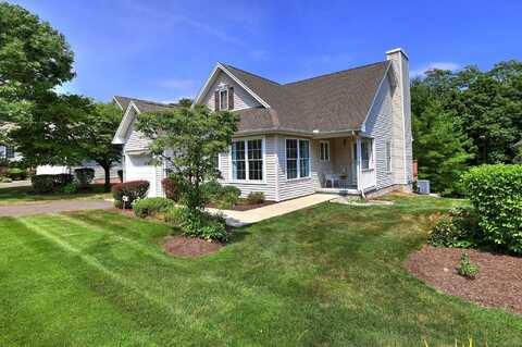 25 Hamden Hills Drive, Hamden, CT 06518