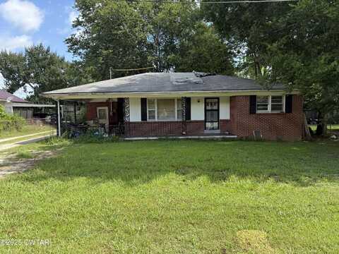 107 Ash Street, Bruceton, TN 38317