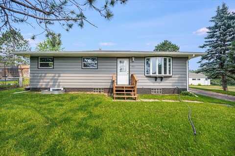 815 5th St, Proctor, MN 55810