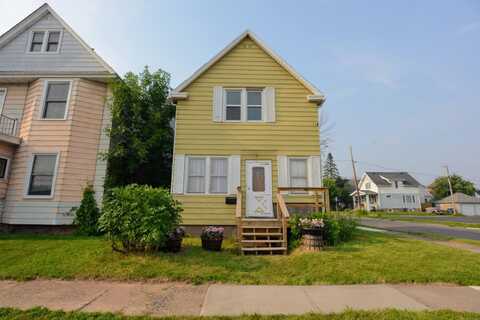 3201 Chestnut St, Duluth, MN 55806