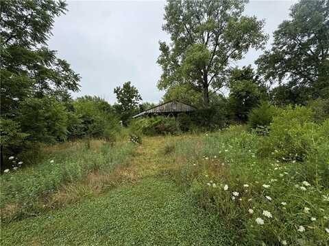 3608 E 40 US, Lewisburg, OH 45338