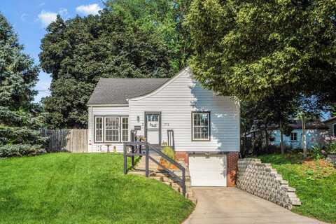 1712 34th Street, Des Moines, IA 50310