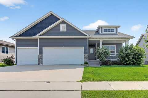 7821 NW 96th Street, Johnston, IA 50131