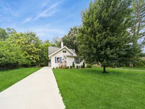 1249 43rd Street, Des Moines, IA 50311