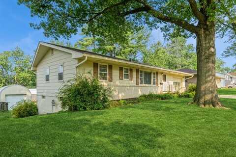 411 N J Street, Indianola, IA 50125