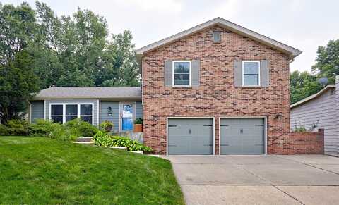 4300 Pommel Place, West Des Moines, IA 50265