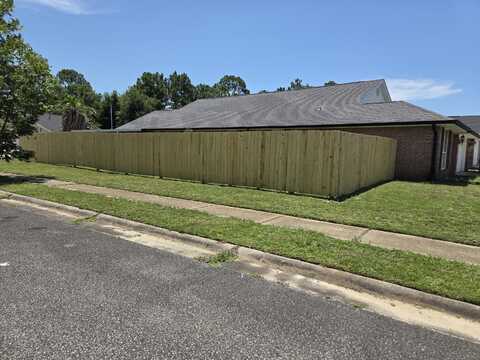 610 Randall Roberts Road, Fort Walton Beach, FL 32547