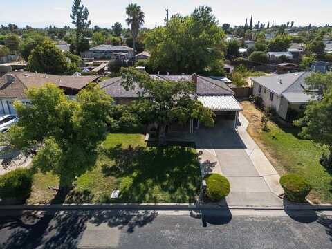 1213 Fresno Street, Madera, CA 93638