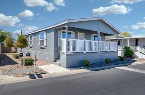 336 Alluvial Avenue E, Fresno, CA 93720