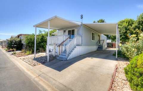 1218 Cleveland Avenue E, Madera, CA 93638